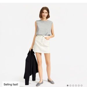 Everlane air muscle tank gray M